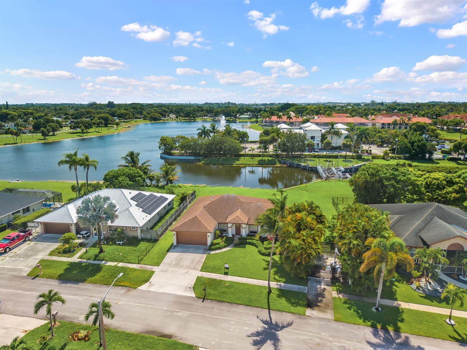 111 Meadow Woode Drive, Royal Palm Beach FL 33411 photo 3