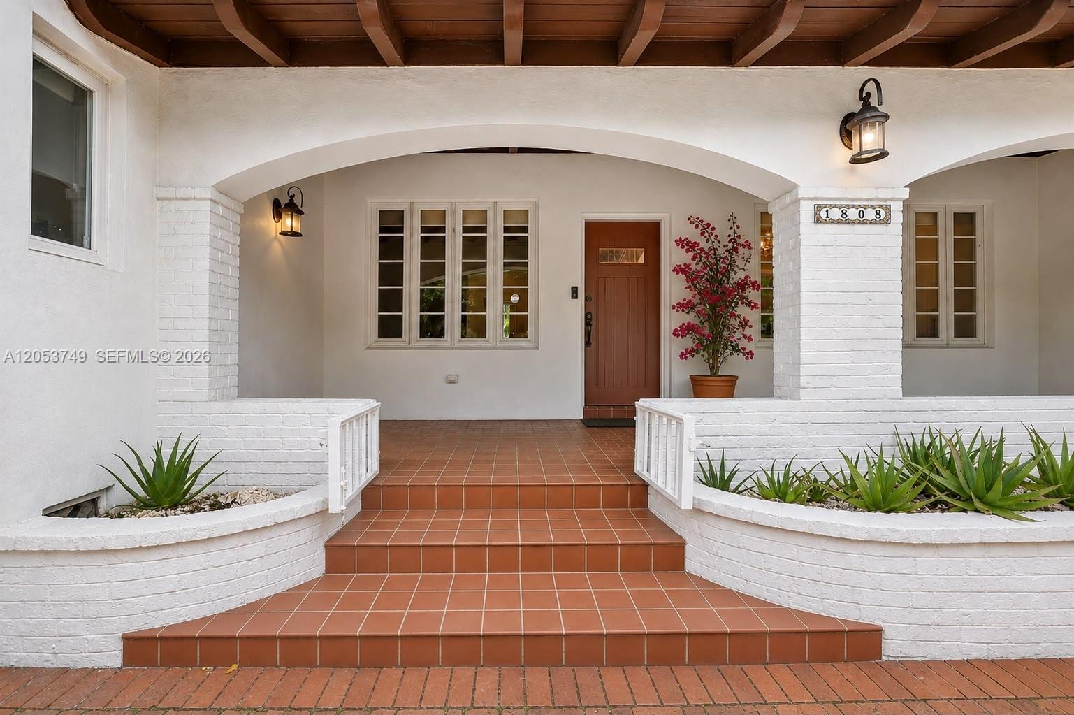 1808 Granada Blvd, Coral Gables FL 33134 photo 2