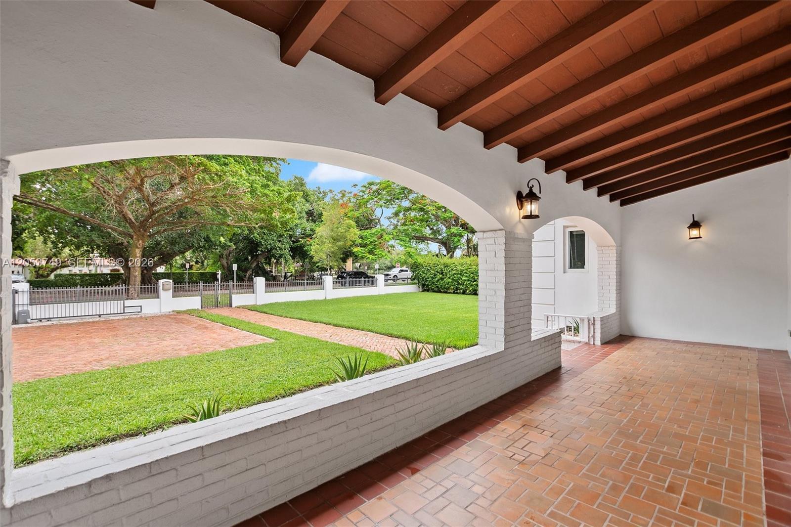 1808 Granada Blvd, Coral Gables FL 33134 photo 3