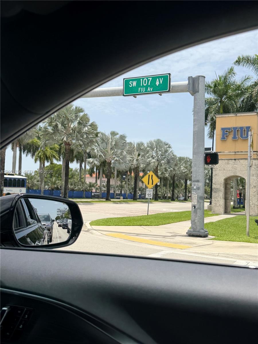 3832 SW 107th Ave # 3, Miami FL 33165 photo 2