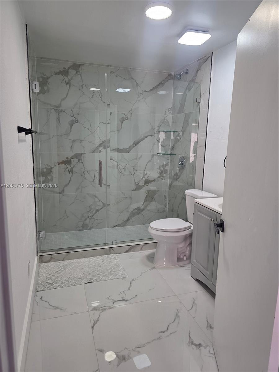 8830 NW 150th St, Miami Lakes FL 33018 photo 4