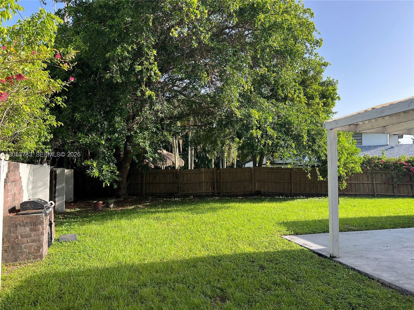 590 SW 166th Ter, Weston FL 33326 photo 4
