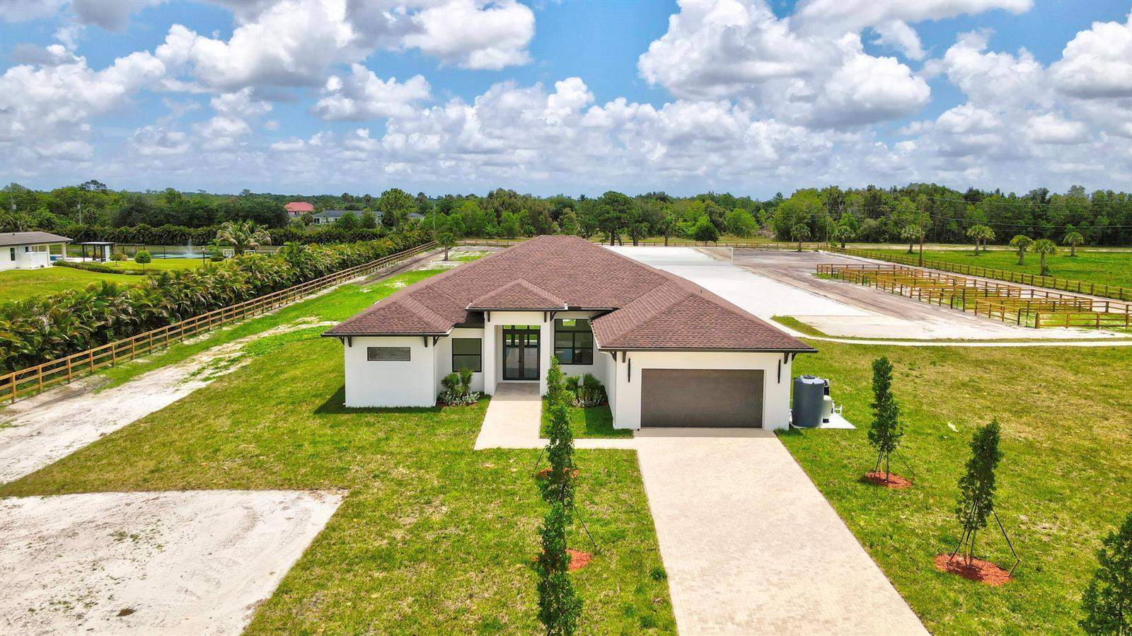 2324 Deer Run Trail, Loxahatchee FL 33470 photo 3