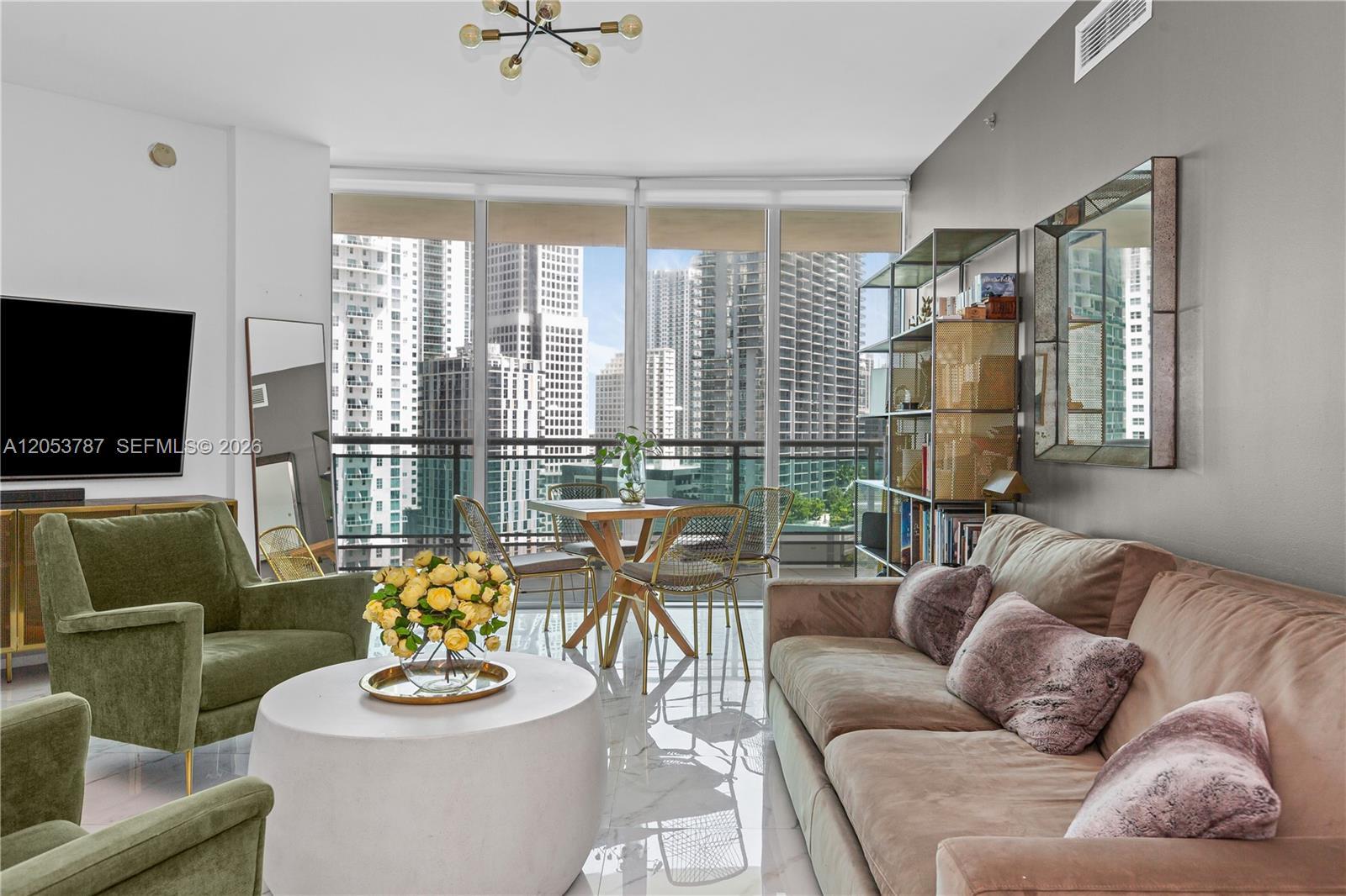 350 S Miami Ave # 2102, Miami FL 33130 photo 4