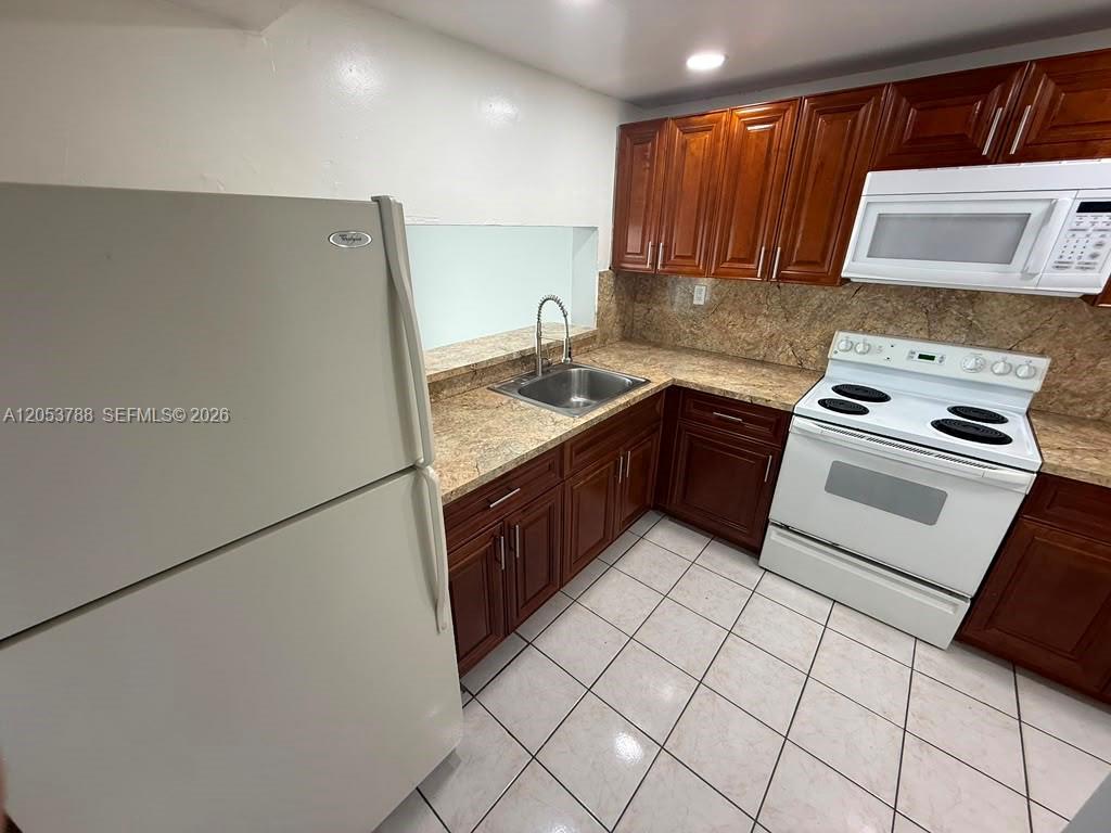 11780 SW 18th St # 2, Miami FL 33175 photo 3