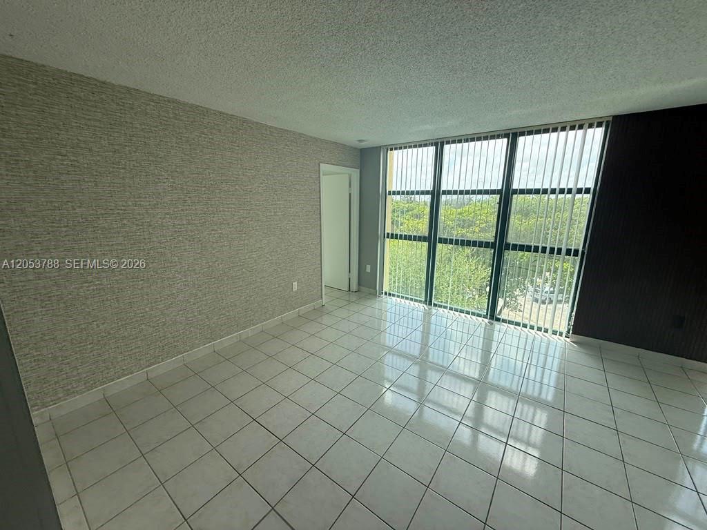 11780 SW 18th St # 2, Miami FL 33175 photo 4