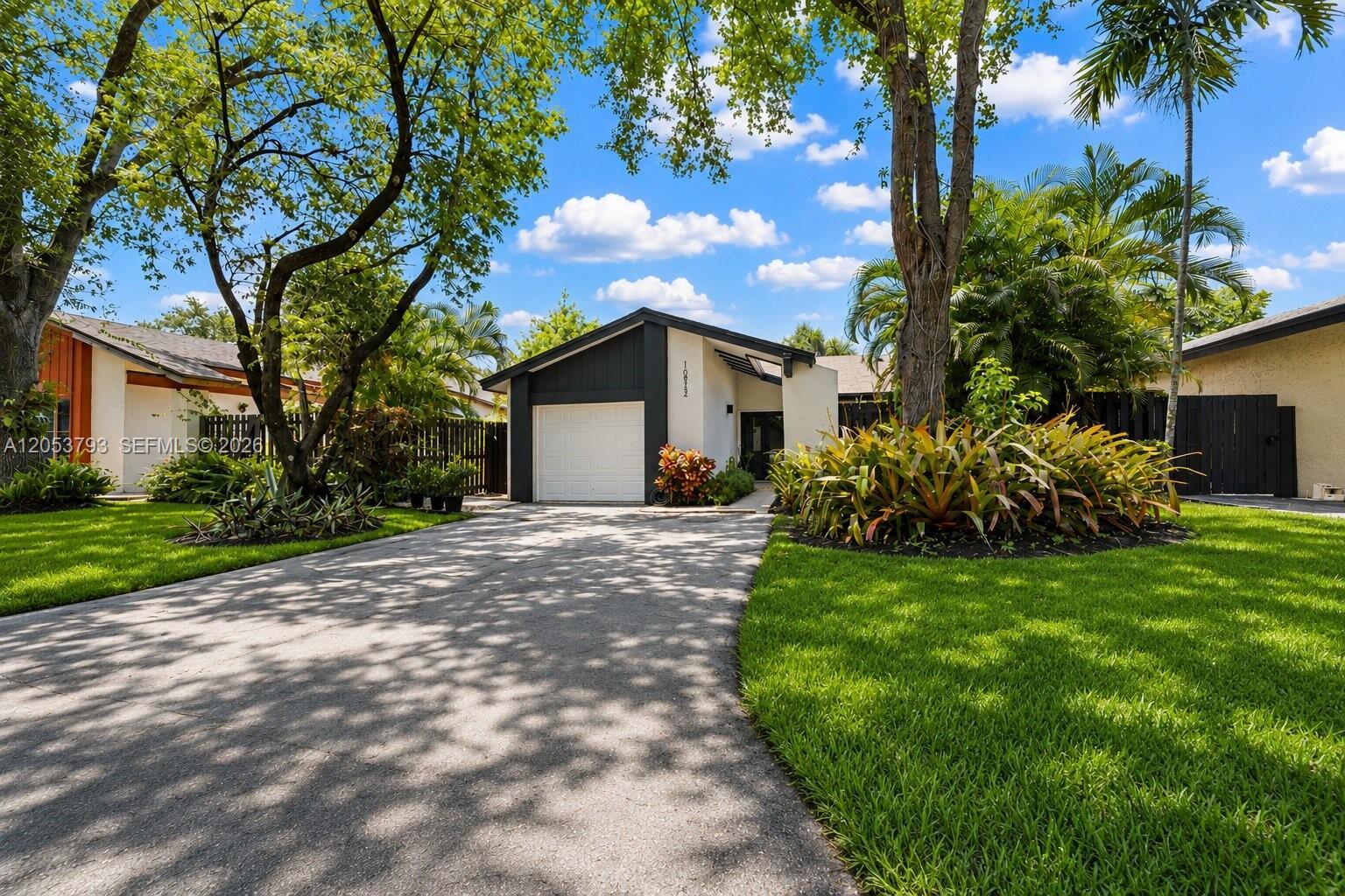 10932 SW 135th Ct Cir, Miami FL 33186 photo 3