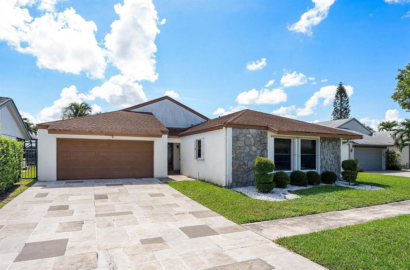 21506 Summertrace Circle, Boca Raton FL 33428