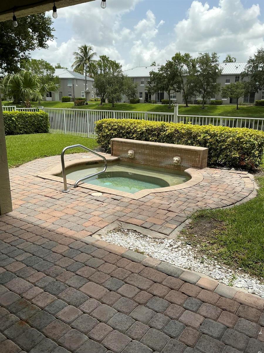 108 Kensington Way, Royal Palm Beach FL 33411 photo 5