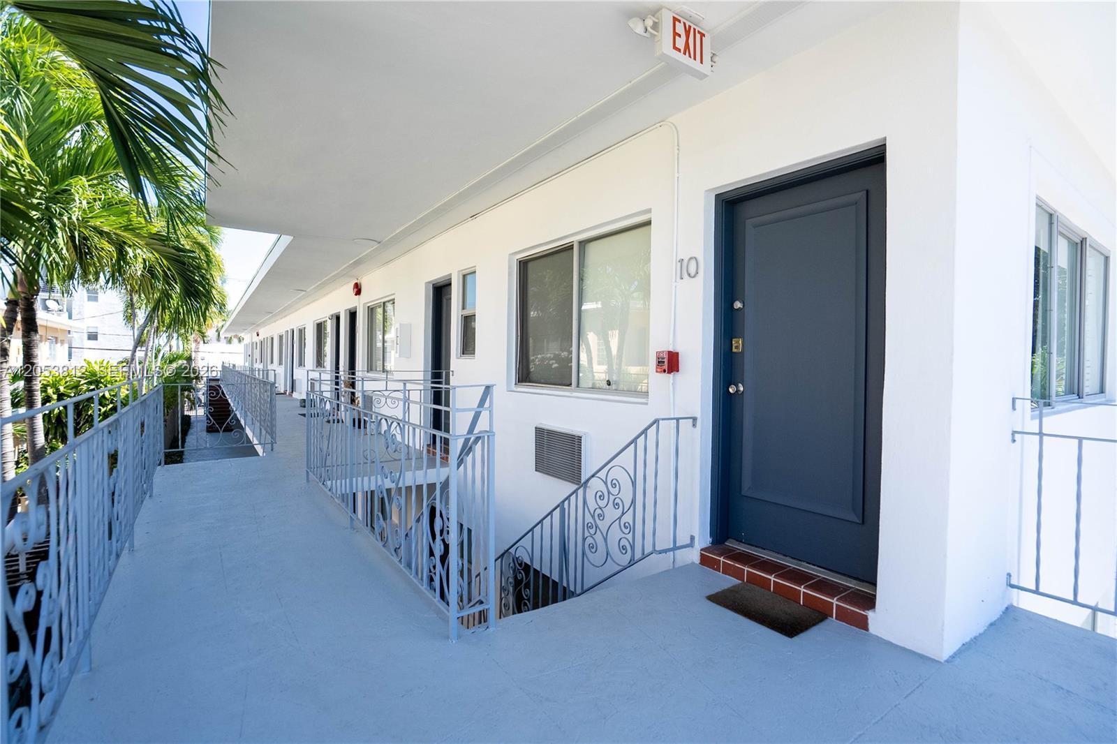 7315 Harding Ave # 15, Miami Beach FL 33141 photo 2