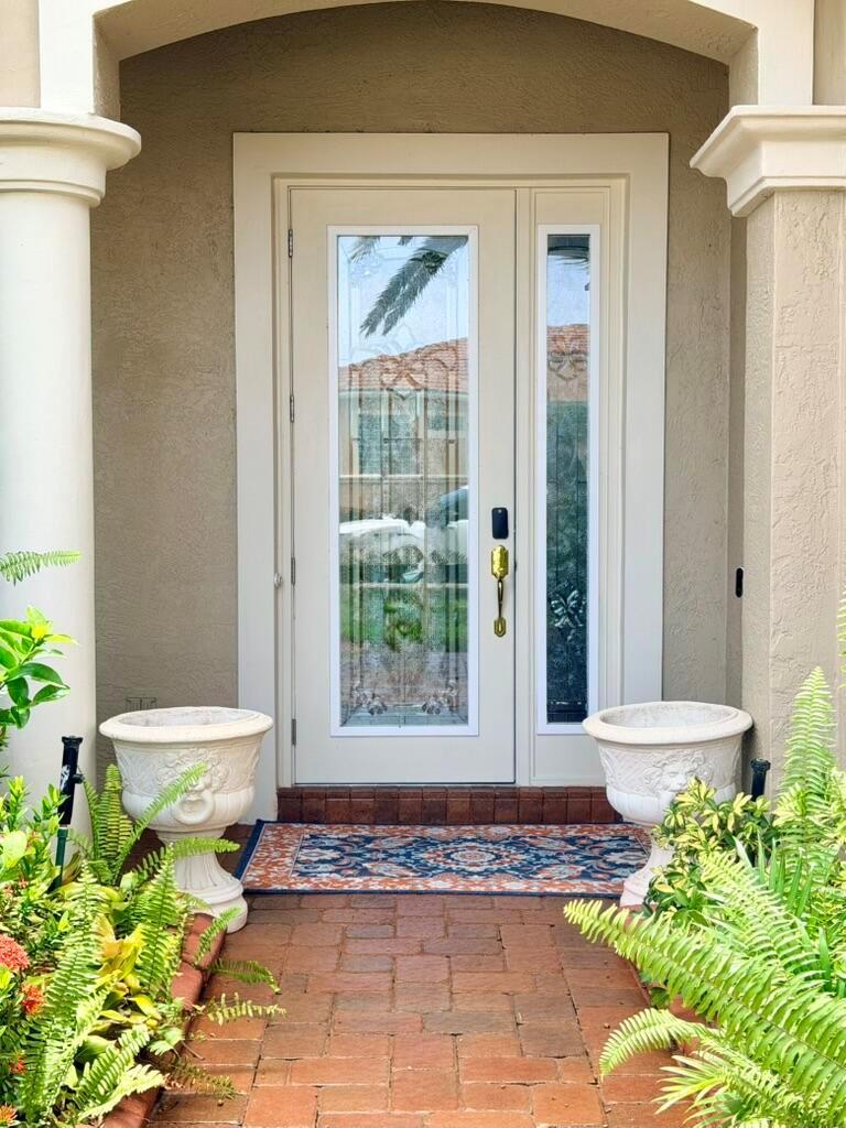9546 LANTERN BAY Circle, West Palm Beach FL 33411 photo 2