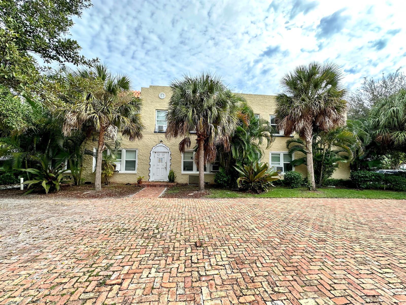 815 Upland Road # 6, West Palm Beach FL 33401 photo 2