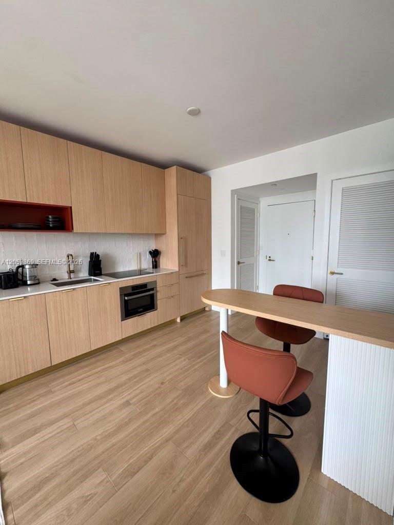 90 NE 32nd St # 811, Miami FL 33137 photo 3