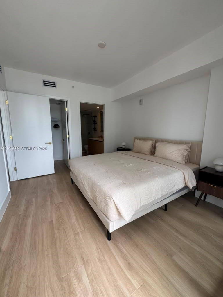 90 NE 32nd St # 811, Miami FL 33137 photo 4