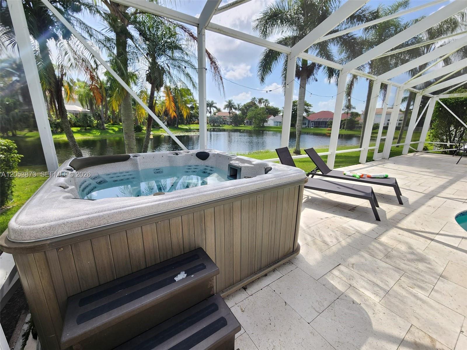 594 Spinnaker, Weston FL 33326 photo 4