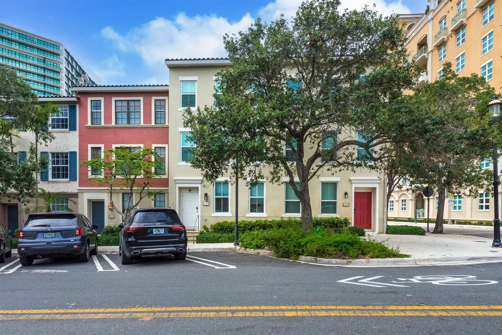 636 FERN Street, West Palm Beach FL 33401 photo 2