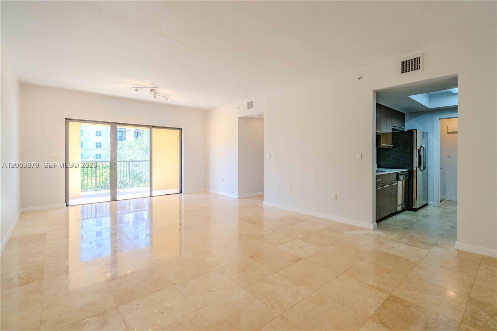 300 Majorca Ave # 403, Coral Gables FL 33134 photo 2