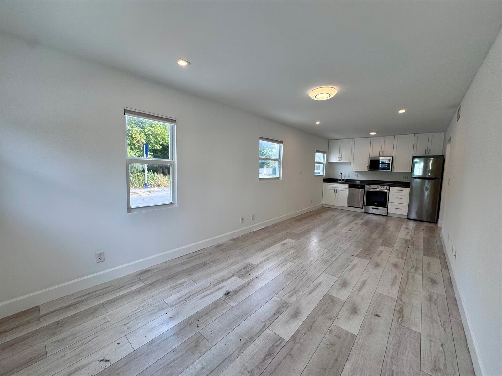 102 S K Street Unit 1, FL 33460 photo 3