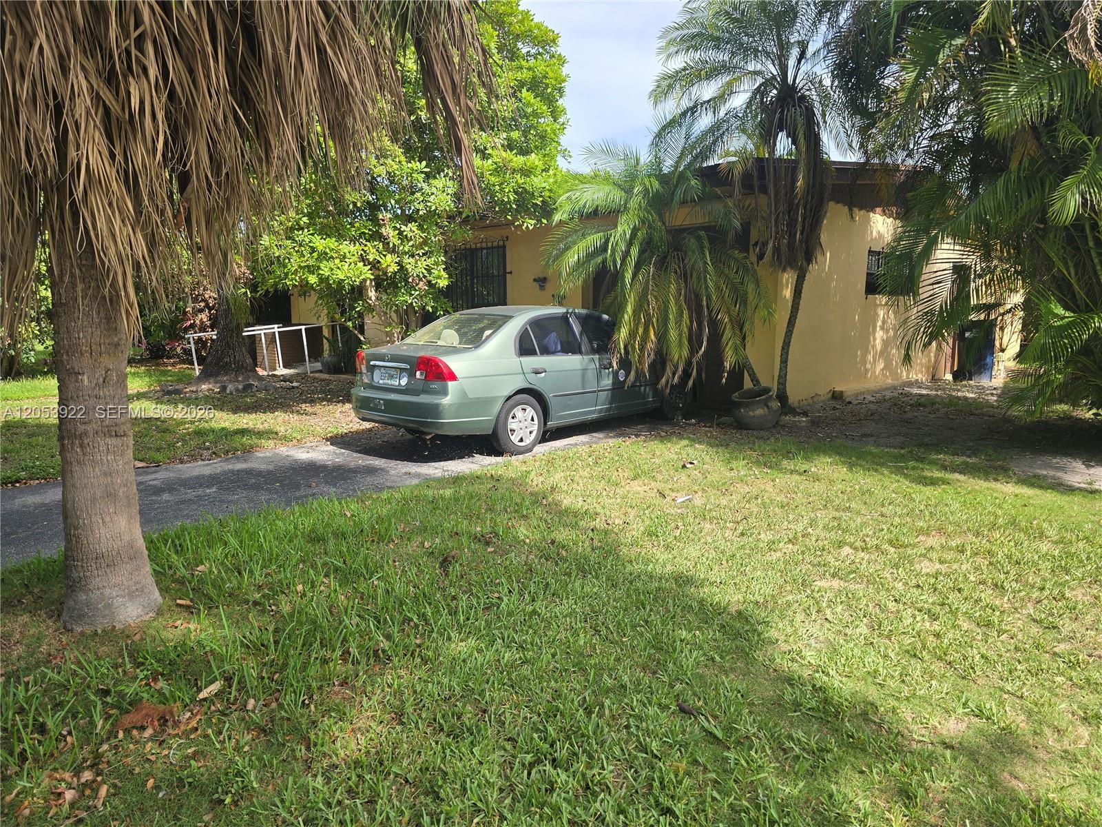 8920 SW 20th St, Miami FL 33165 photo 2