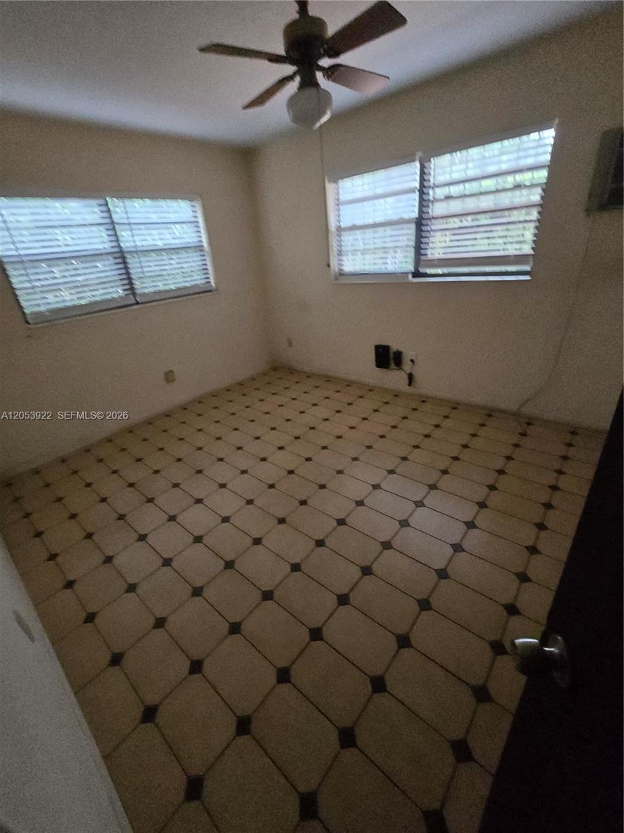 8920 SW 20th St, Miami FL 33165 photo 4