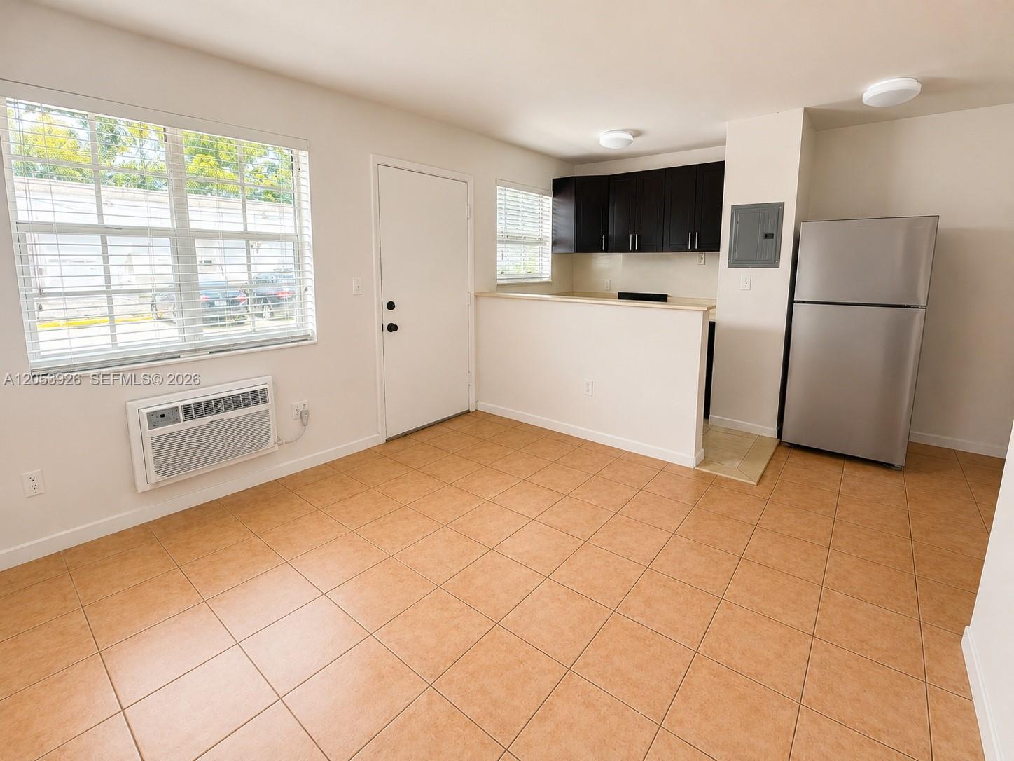 427 Anastasia Ave # 5, Coral Gables FL 33134 photo 3