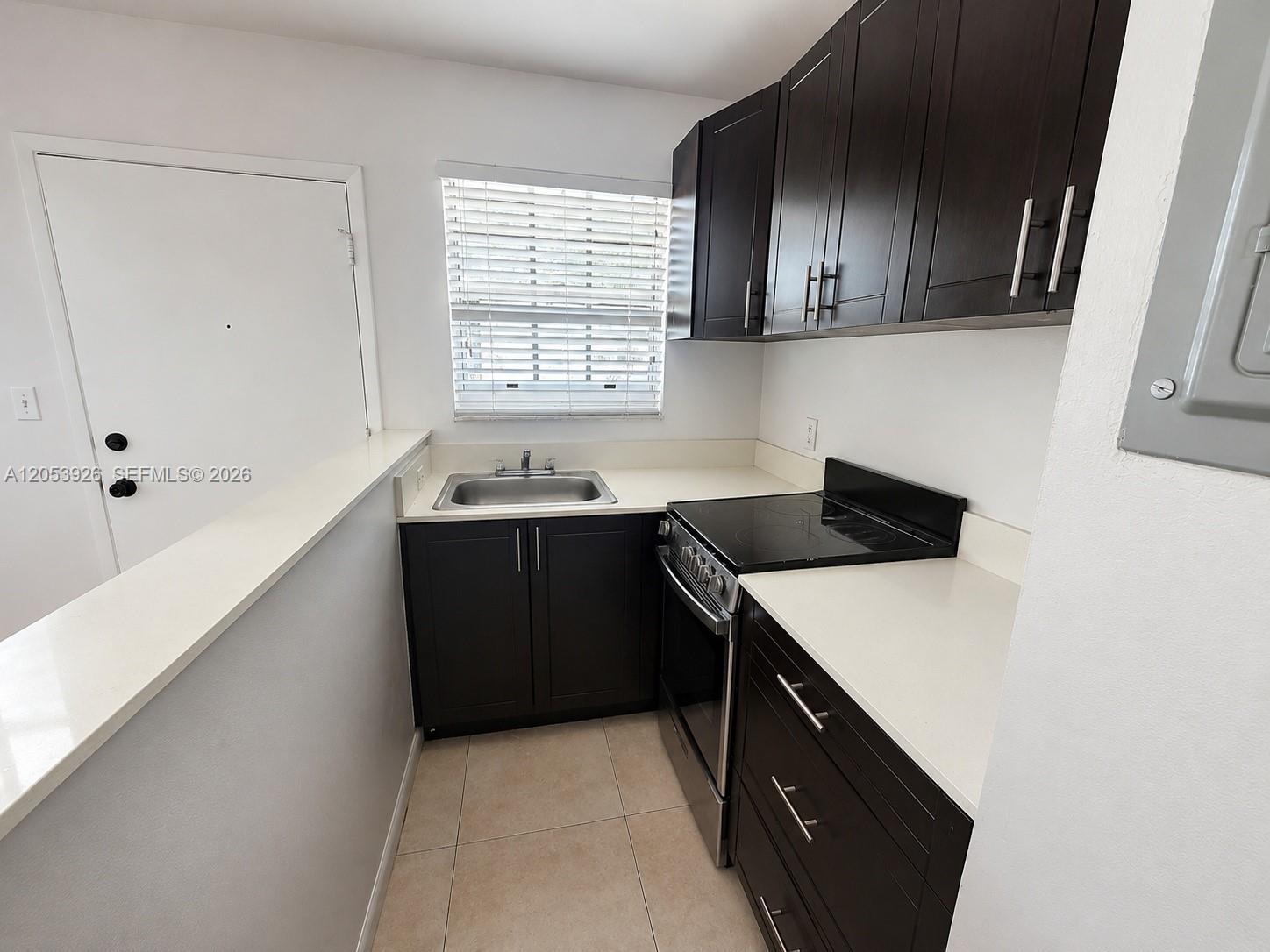 427 Anastasia Ave # 5, Coral Gables FL 33134 photo 4
