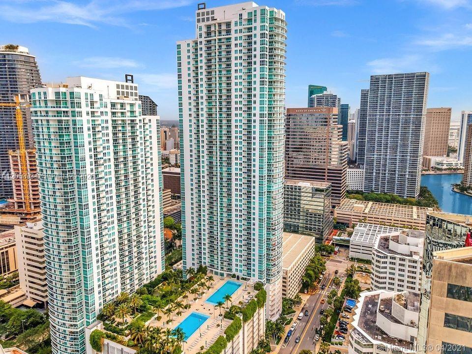 951 Brickell Ave # 3601, Miami FL 33131 photo 2