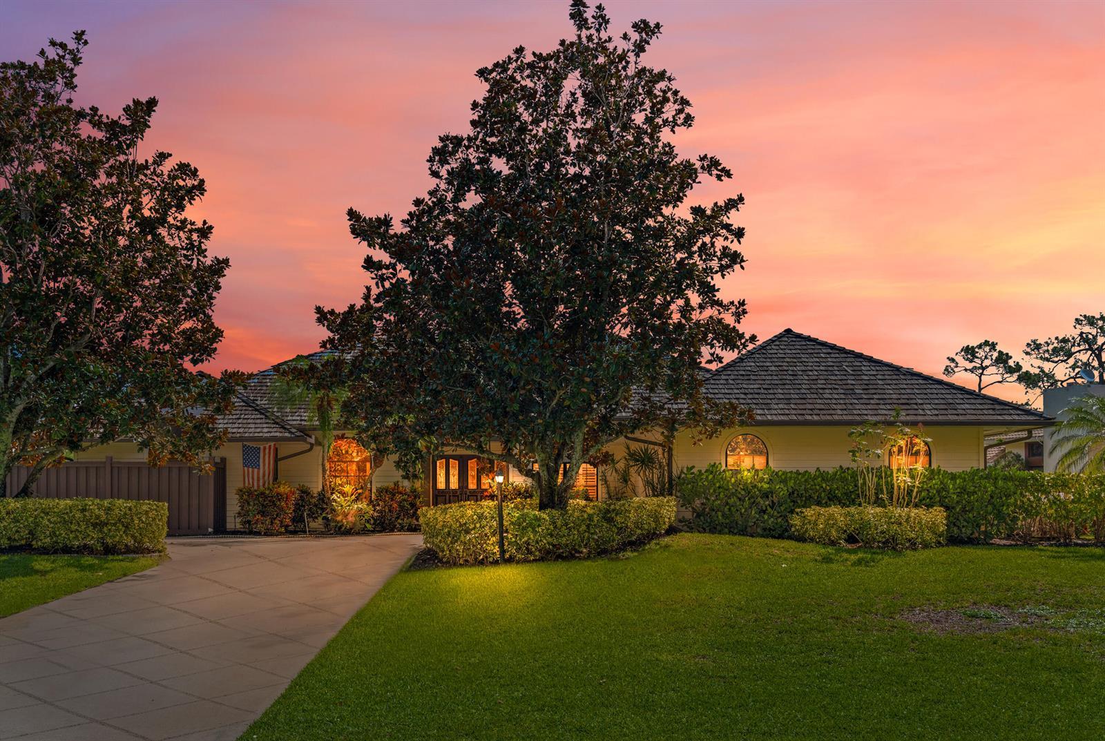 6606 Wood Lake Road, Jupiter FL 33458