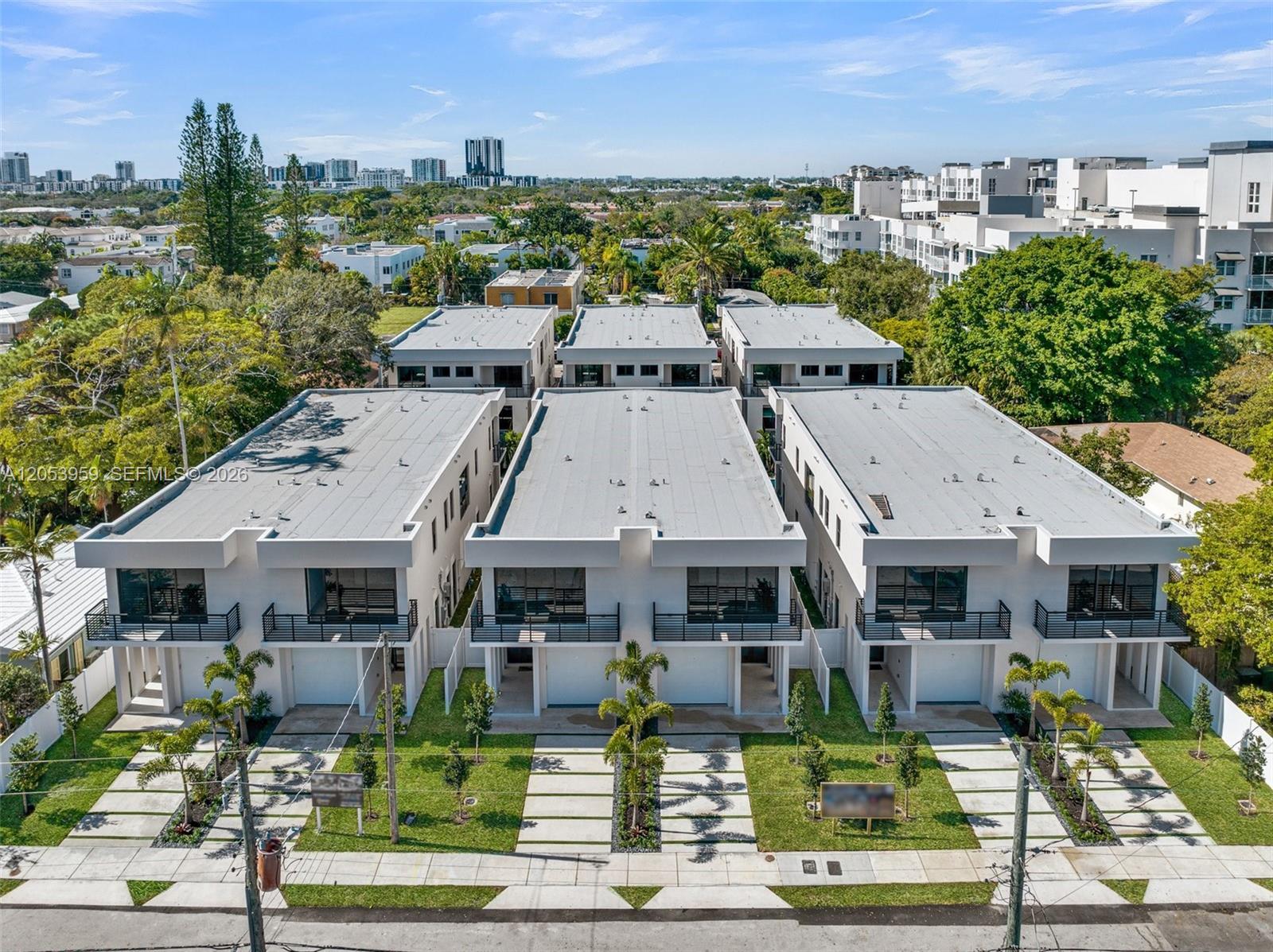 920 NE 17th ave # A, Fort Lauderdale FL 33304 photo 2