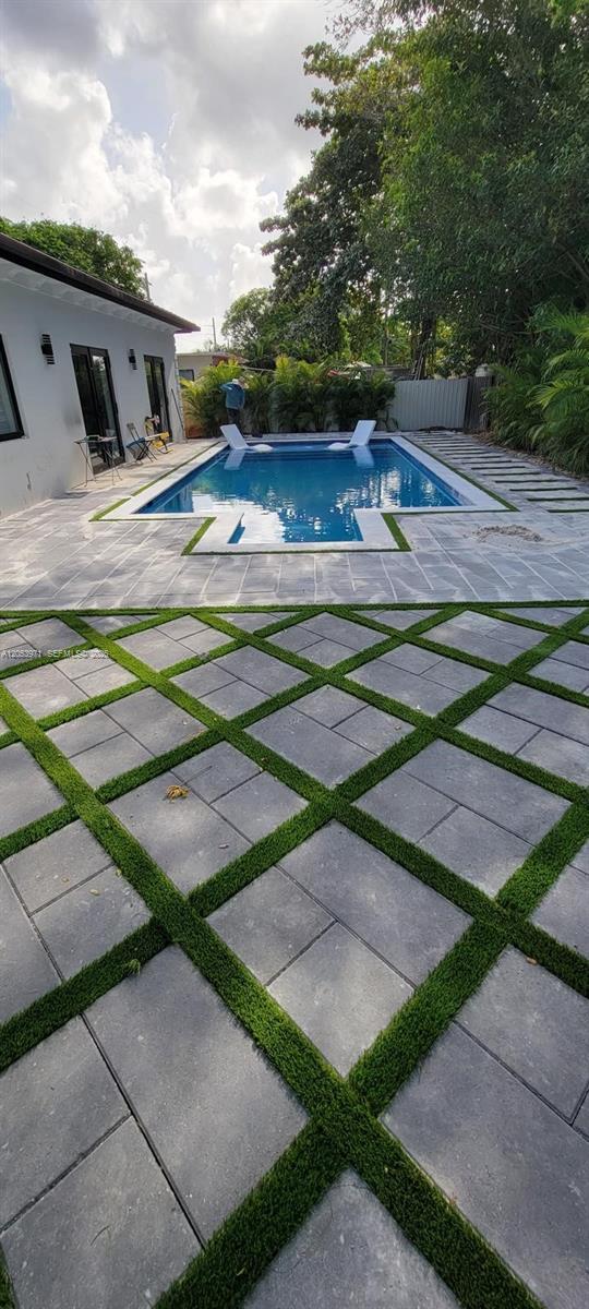 5901 SW 64th St, South Miami FL 33143 photo 3