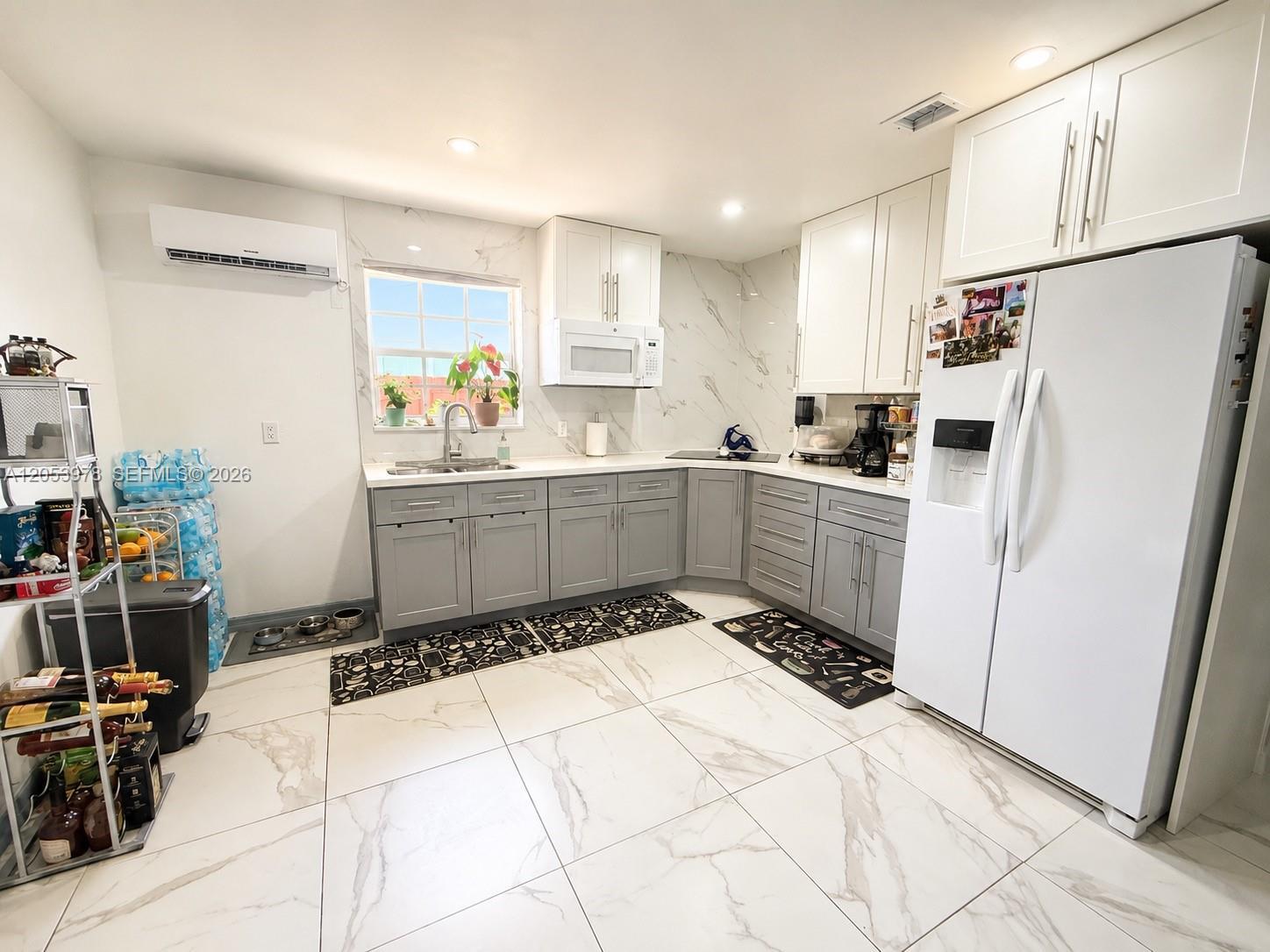 6237 SW 23rd St, Miramar FL 33023 photo 2