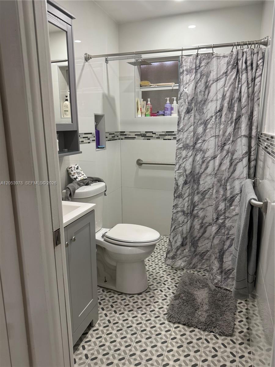 6237 SW 23rd St, Miramar FL 33023 photo 5