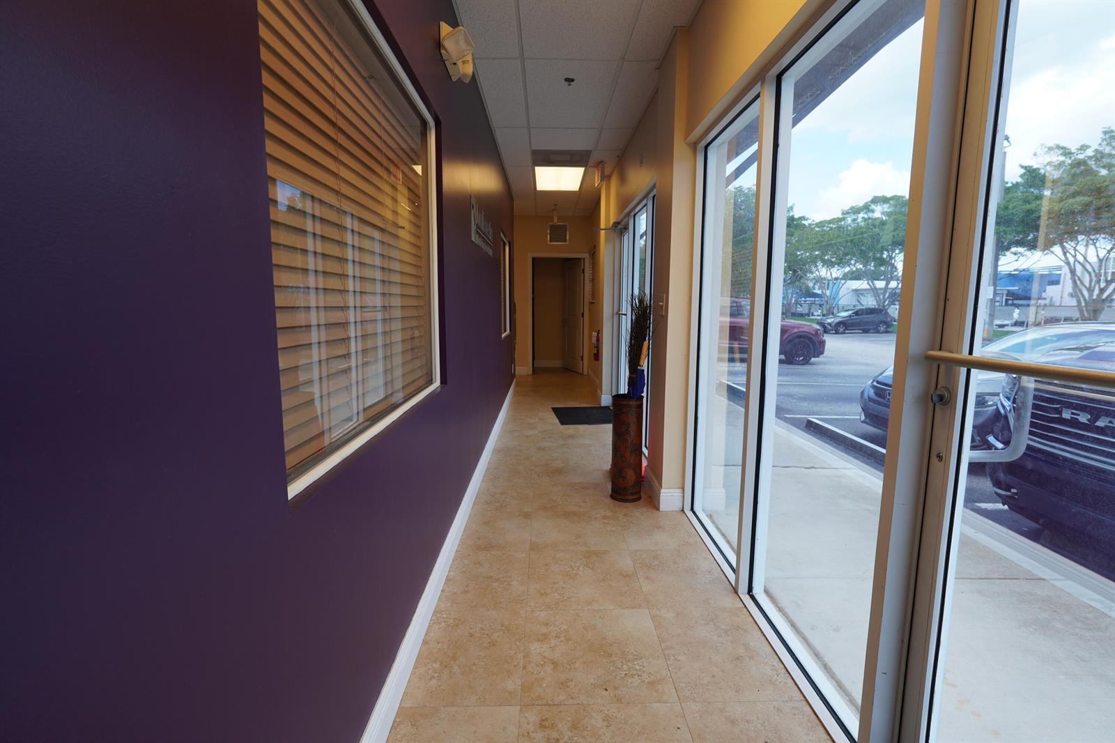 20841 JOHNSON Street # 111, Pembroke Pines FL 33029 photo 2