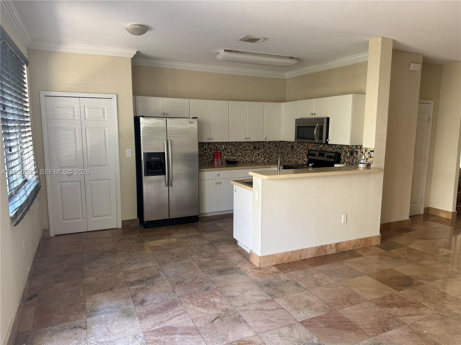 7651 NW 114th Path, Doral FL 33178 photo 3