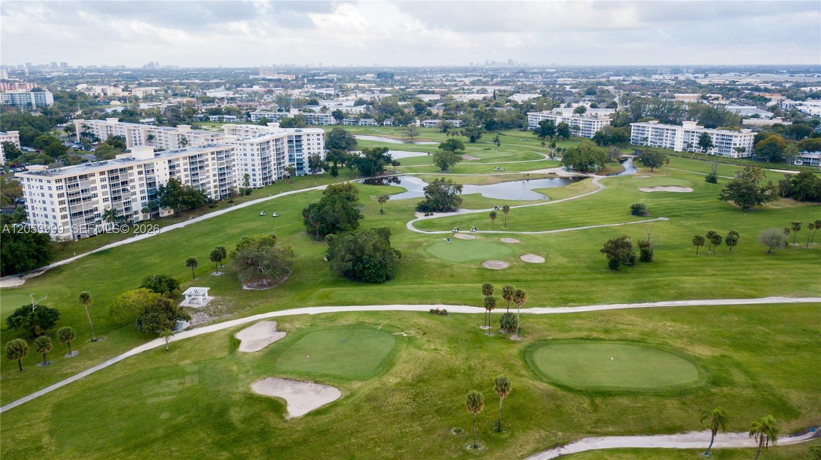 2850 N Palm Aire Dr # 404, Pompano Beach FL 33069 photo 4