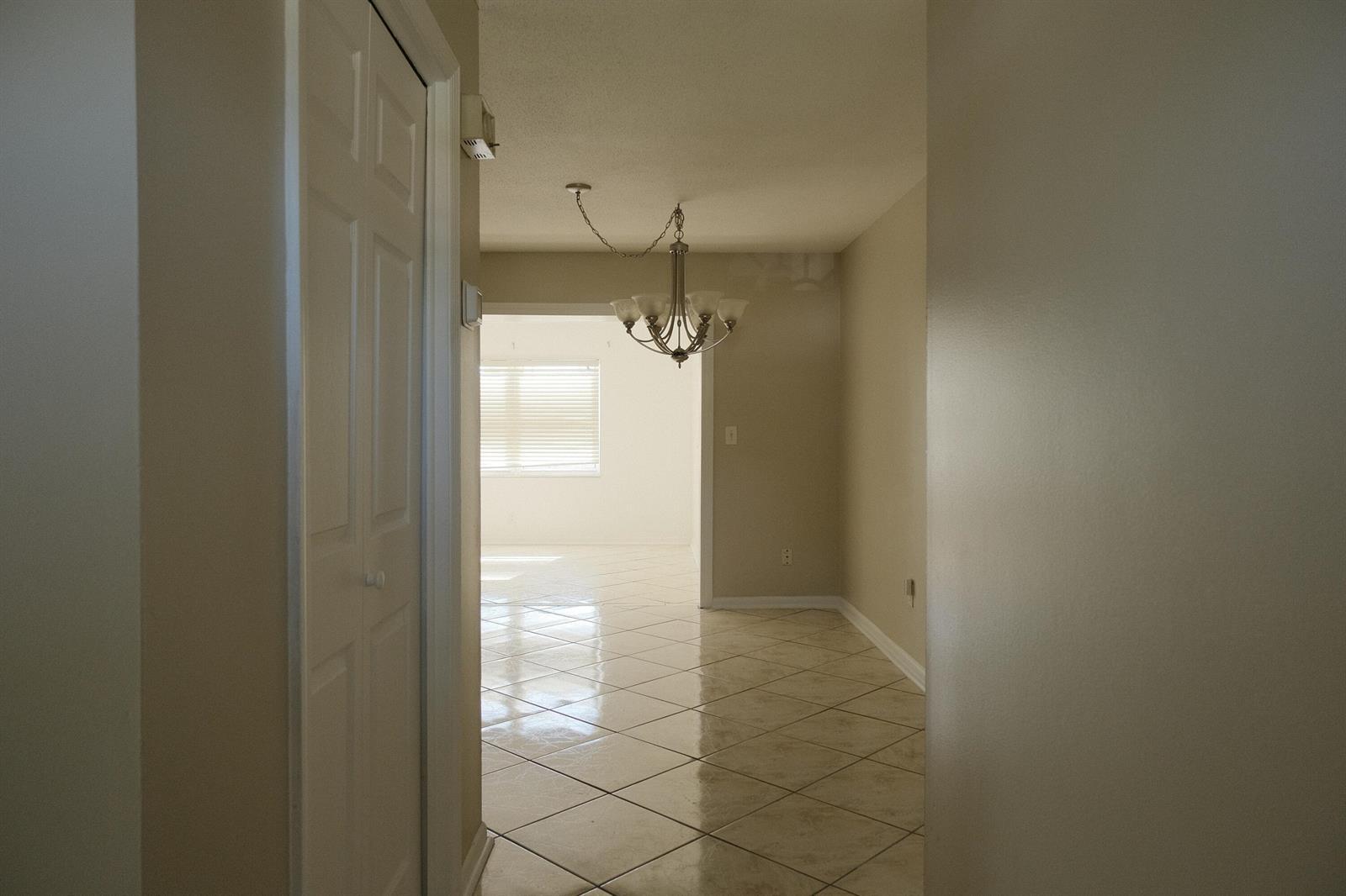 980 Woodland Avenue, West Palm Beach FL 33415 photo 2