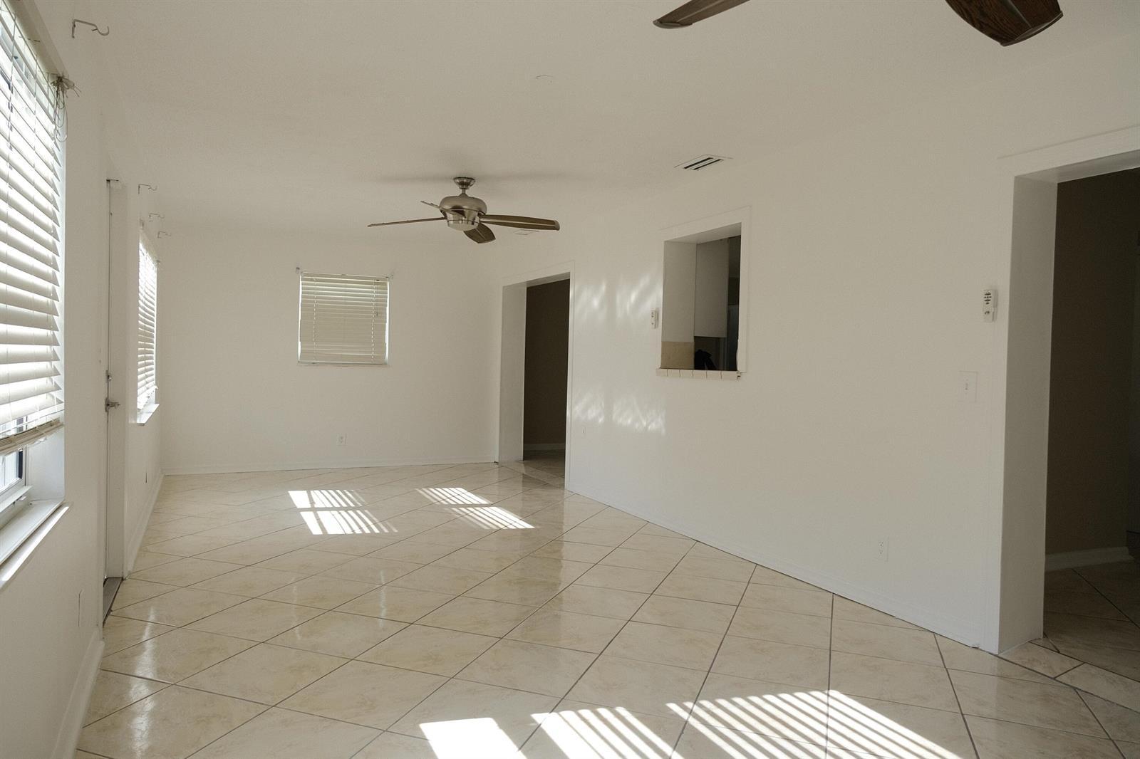 980 Woodland Avenue, West Palm Beach FL 33415 photo 4