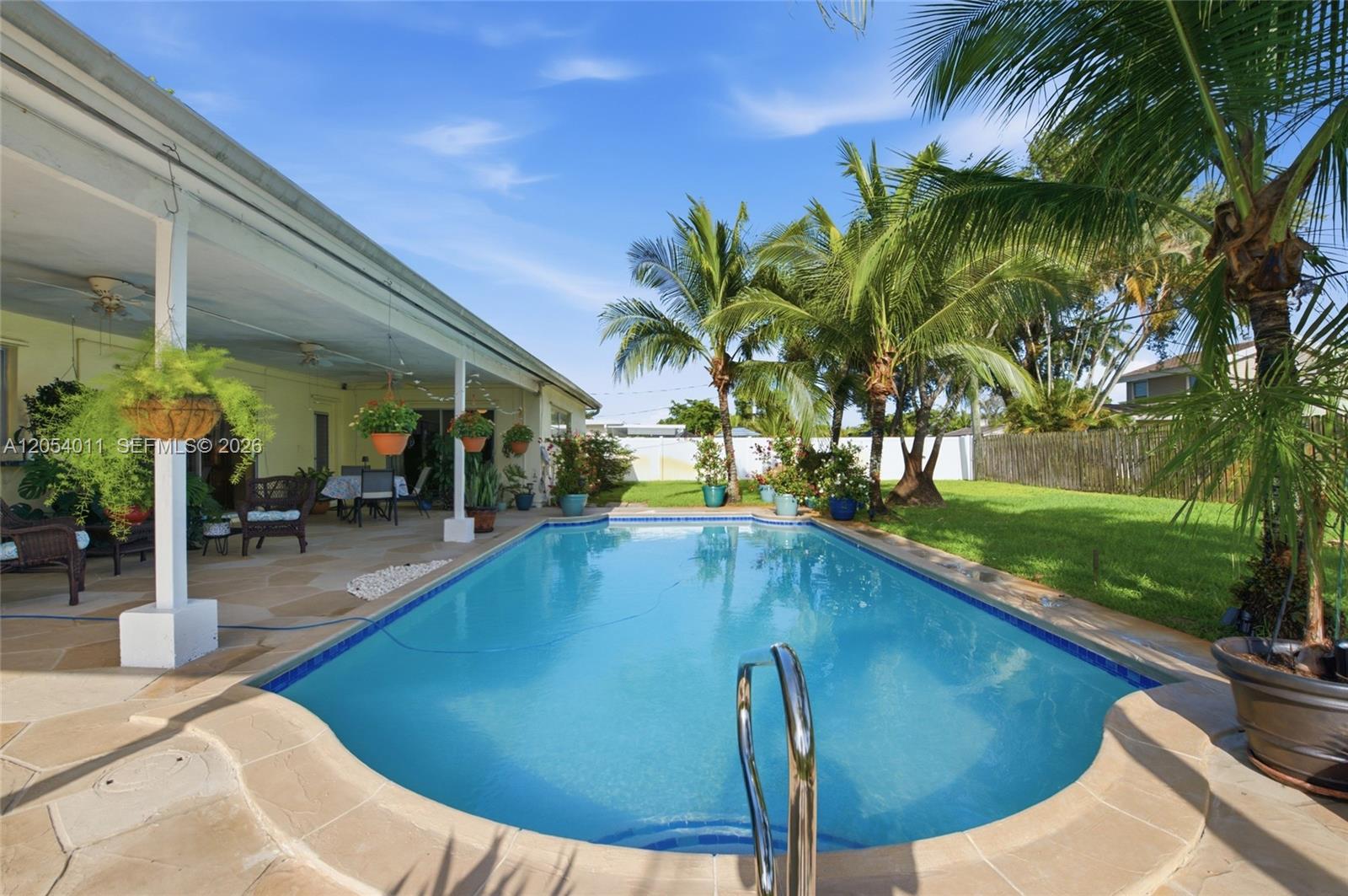 5580 SW 7th St, Plantation FL 33317 photo 5