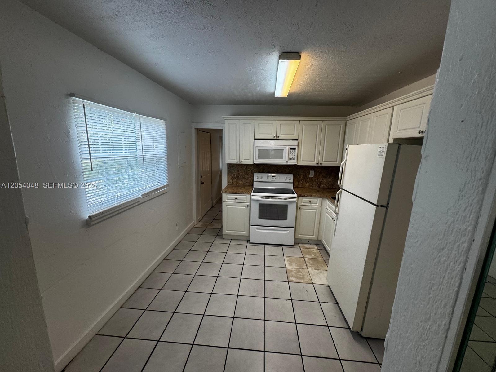 1354 SW 26th Ave, Fort Lauderdale FL 33312 photo 3