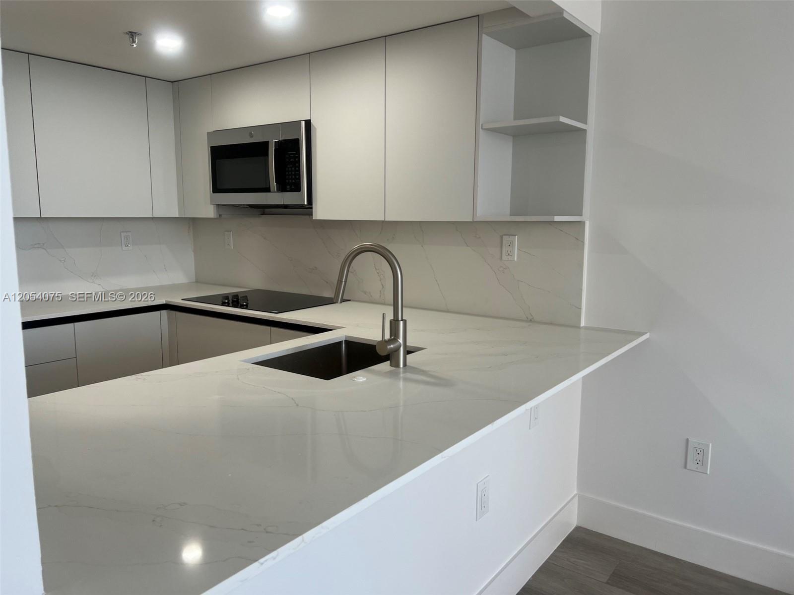 540 BRICKELL KEY DR # 1022, Miami FL 33131