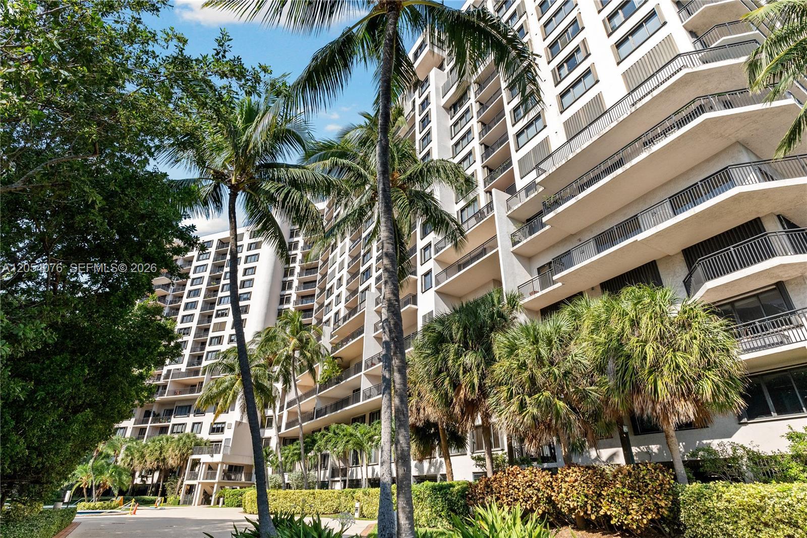 540 Brickell Key Dr # 1414, Miami FL 33131