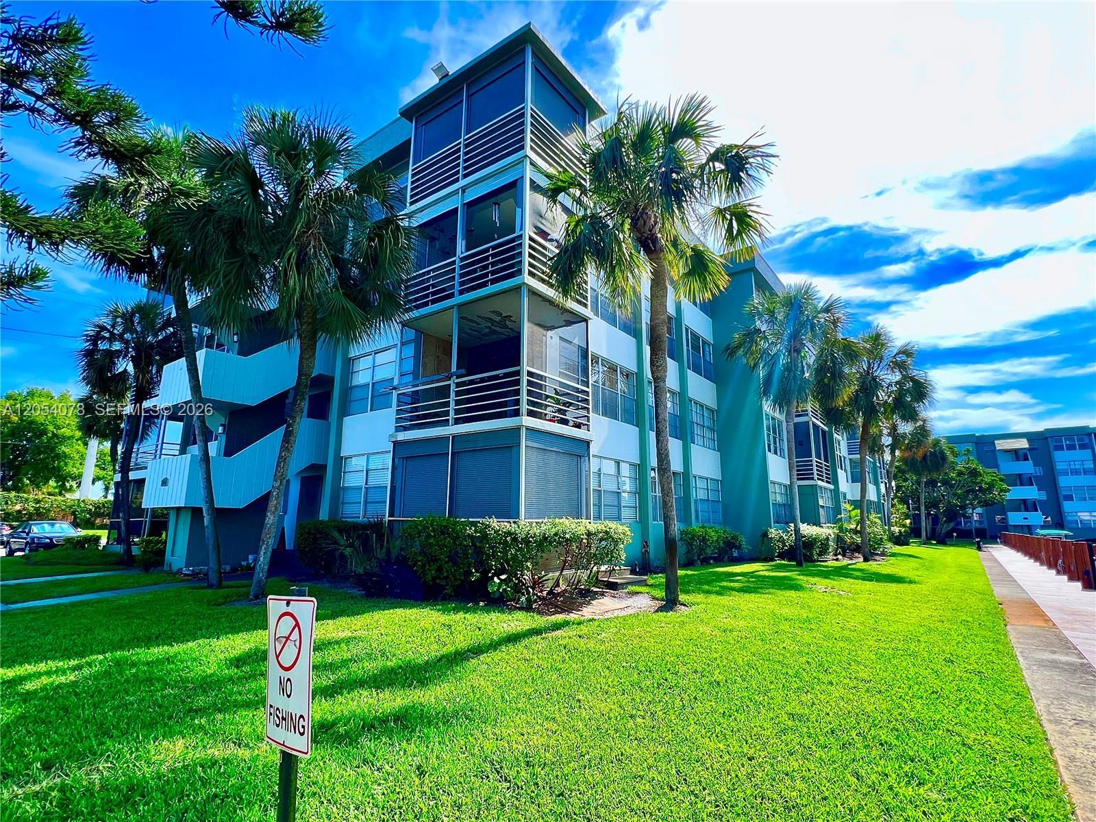 2741 Taft St # 401, Hollywood FL 33020 photo 4