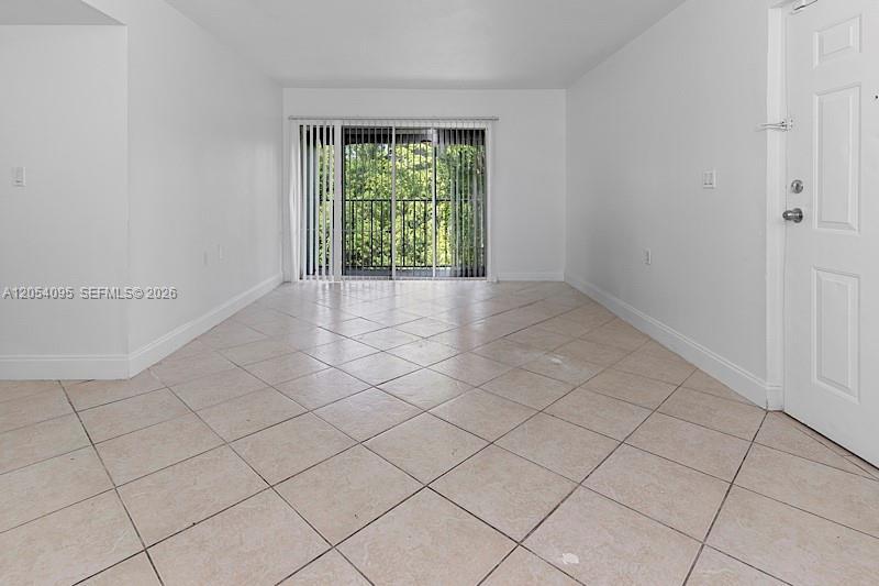 1201 Lake Victoria Dr # V, West Palm Beach FL 33411 photo 5