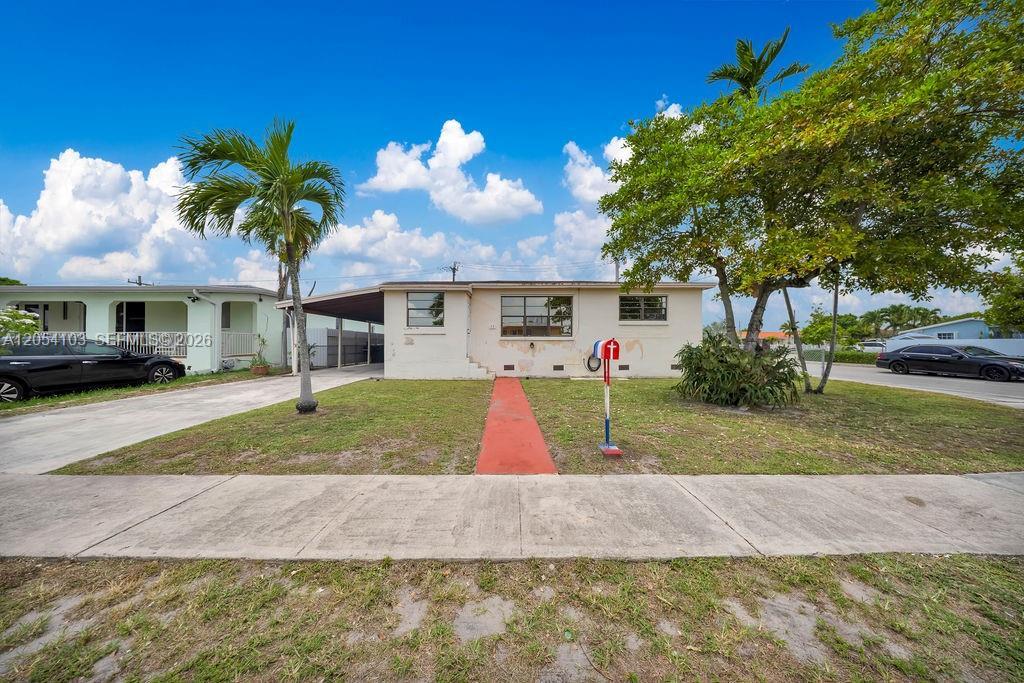 11 W 64th St, Hialeah FL 33012