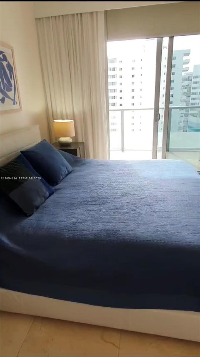 1300 Brickell Bay Dr # 1107, Miami FL 33131 photo 2