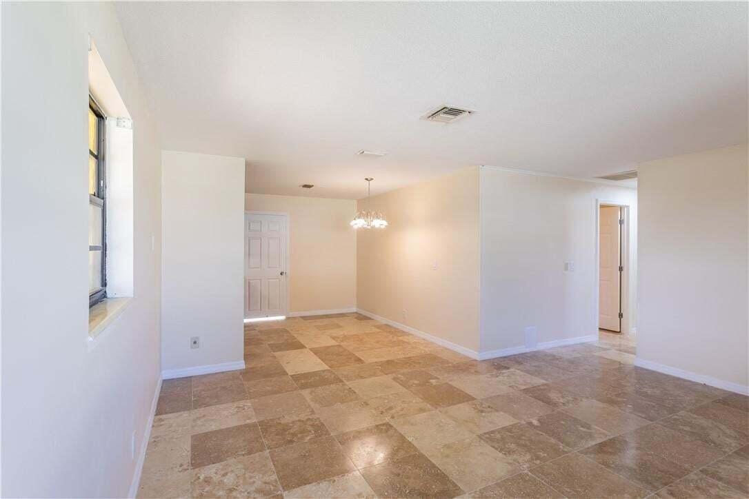 1131 W 1st Street, Riviera Beach FL 33404 photo 4