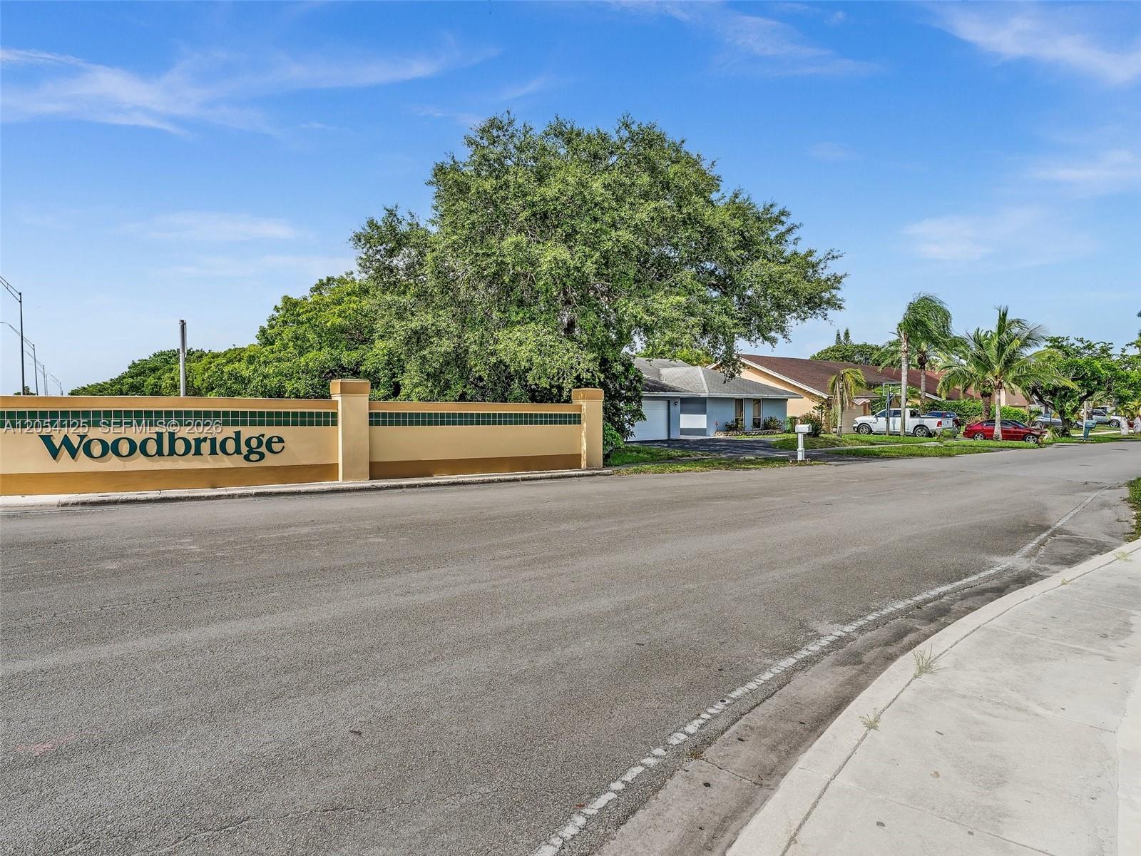 10149 S 21st St, Pembroke Pines FL 33026 photo 5