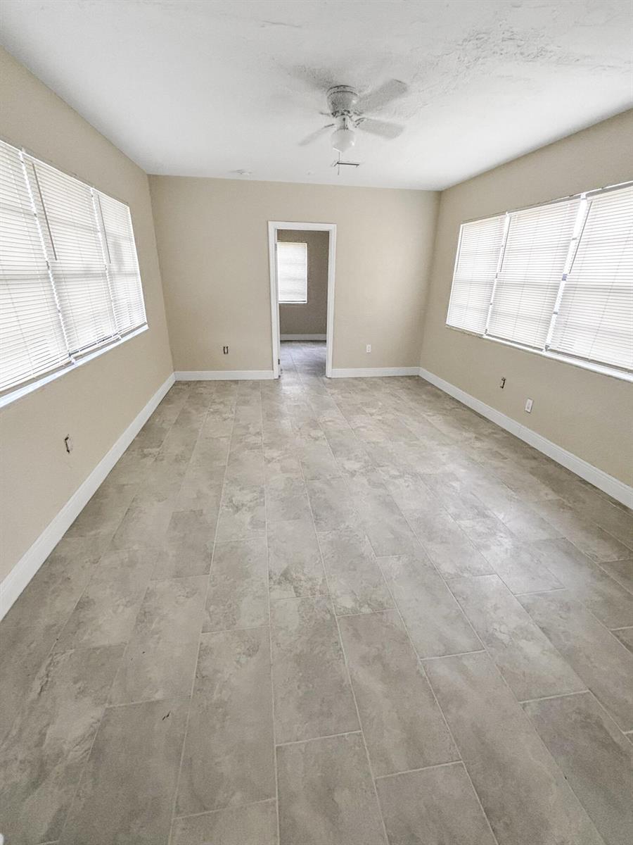 3045 NW 68th Street NW, Miami FL 33147 photo 3