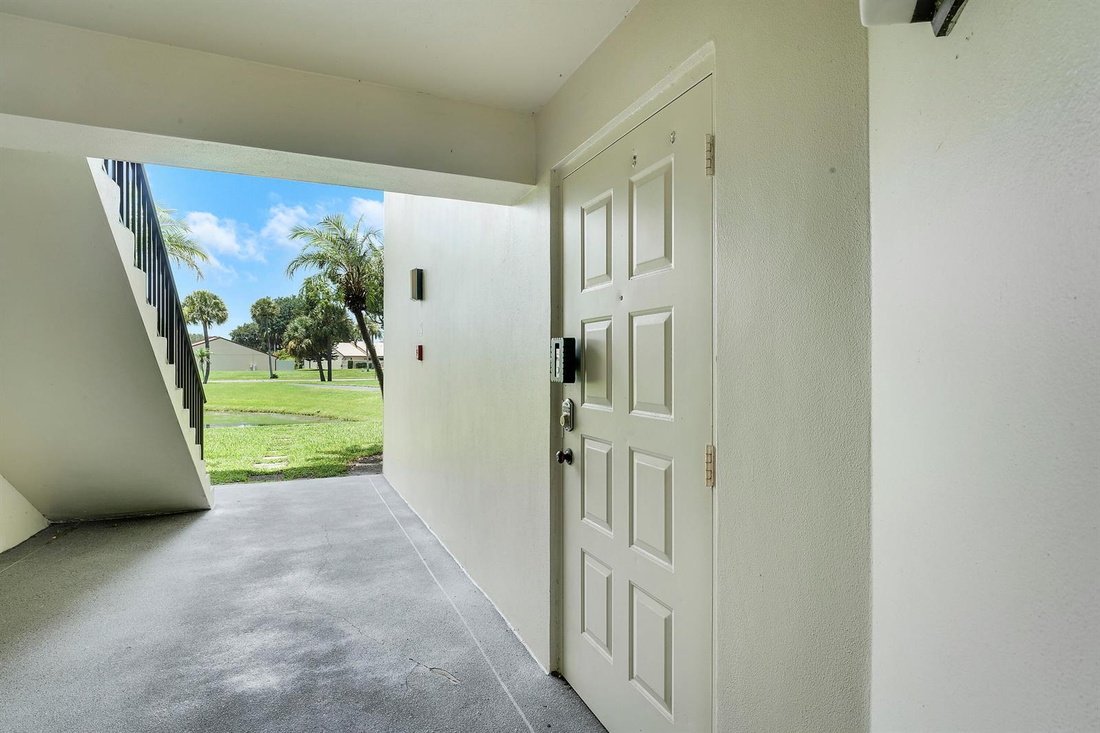1112 Green Pine Boulevard # G1, West Palm Beach FL 33409 photo 2