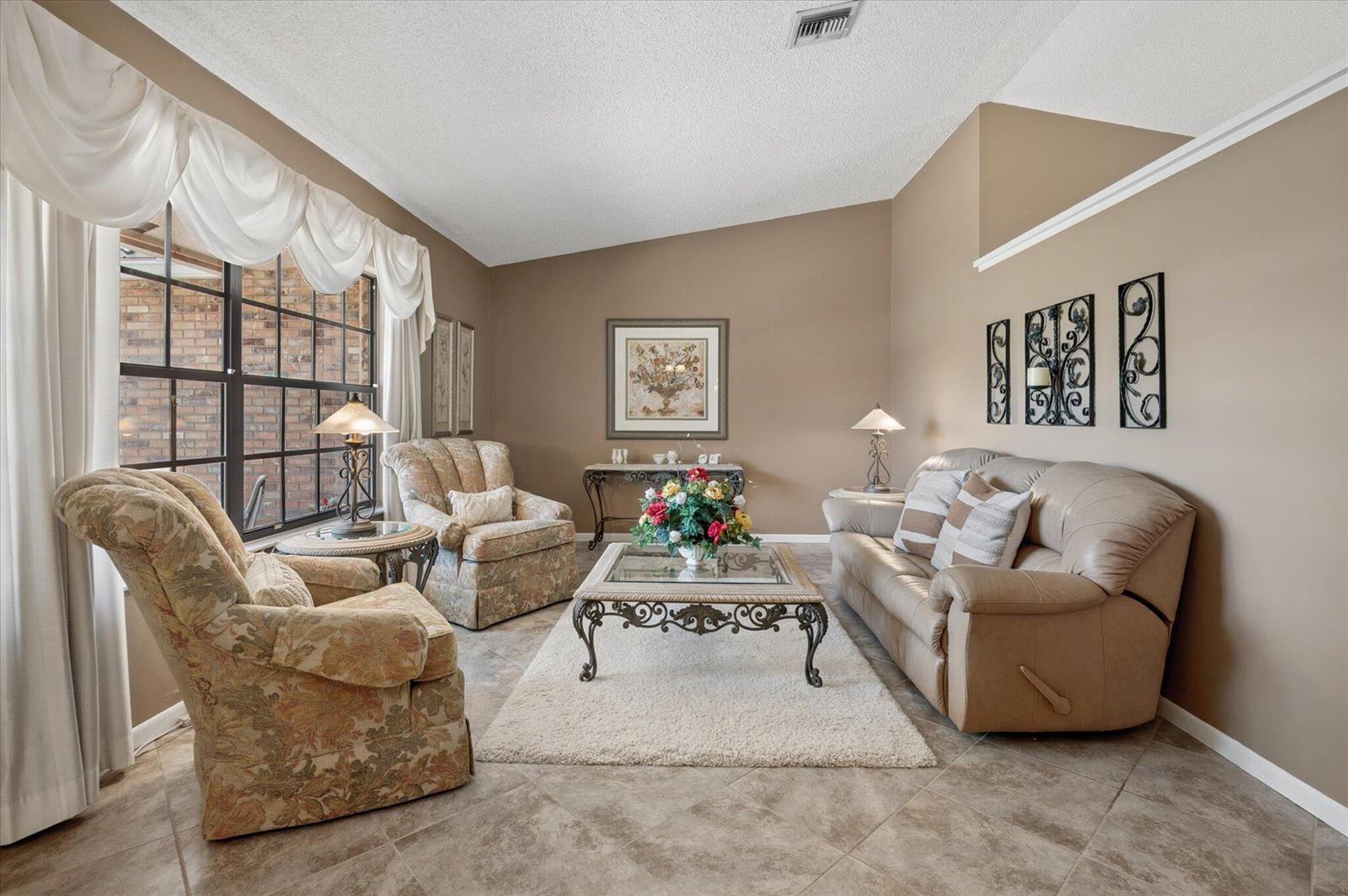 10884 NW 17TH Manor, Coral Springs FL 33071 photo 5